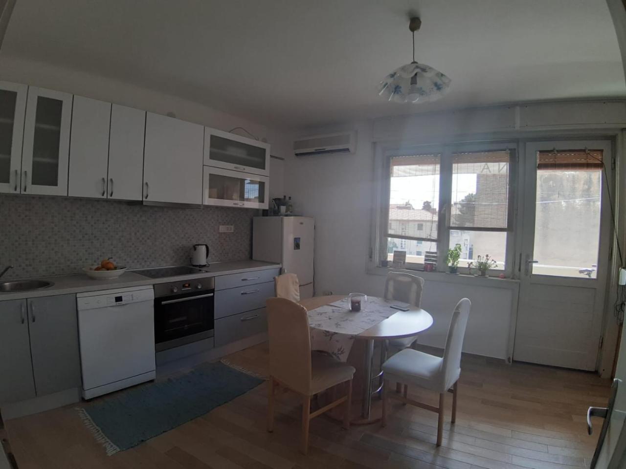 ספליט Nina, Apartment In City Centre מראה חיצוני תמונה
