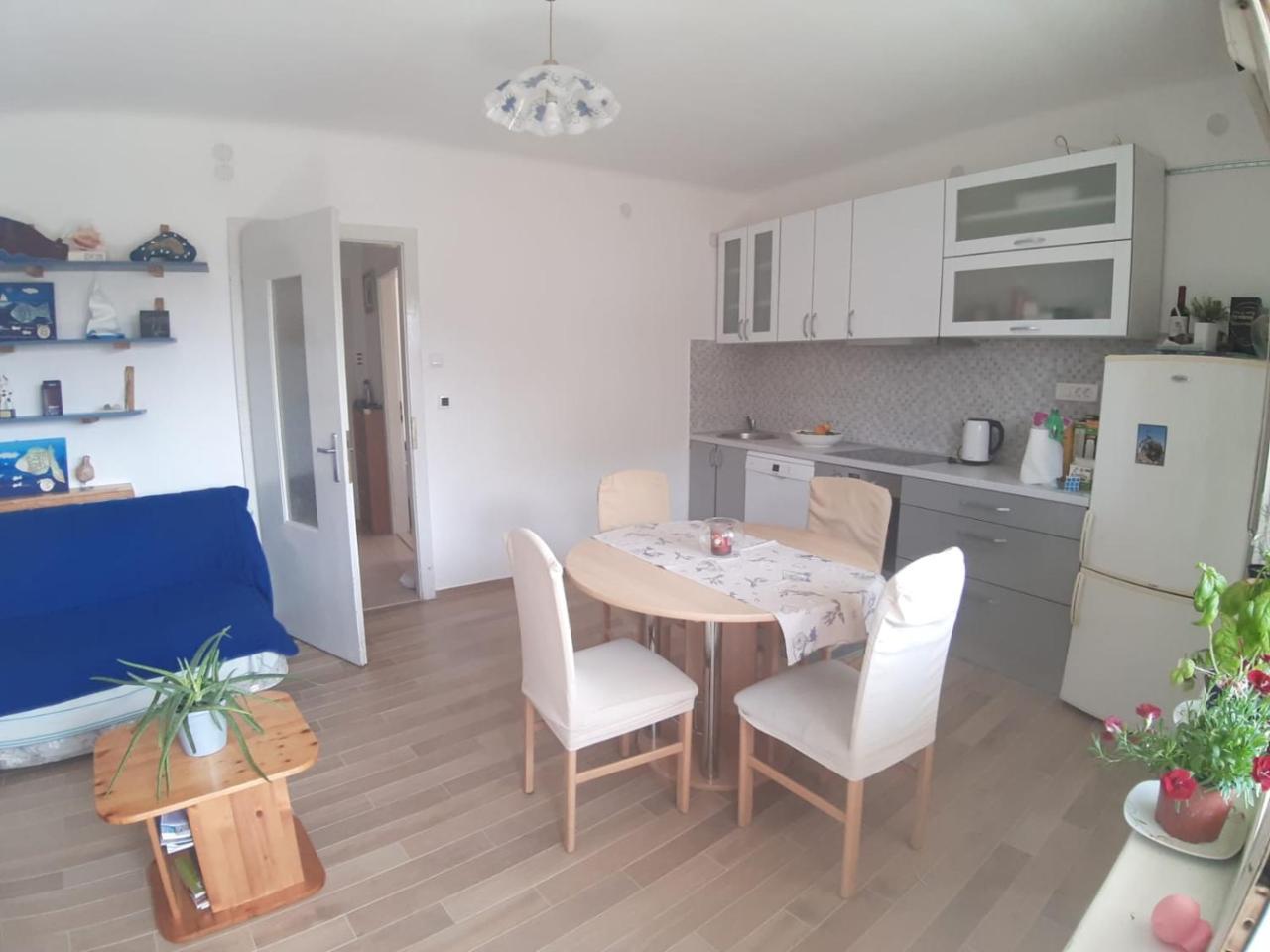 ספליט Nina, Apartment In City Centre מראה חיצוני תמונה